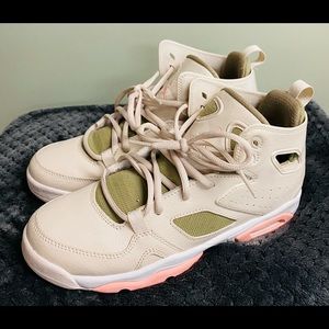 Jordan Flightclub ‘91  orewood brown/bleached coral